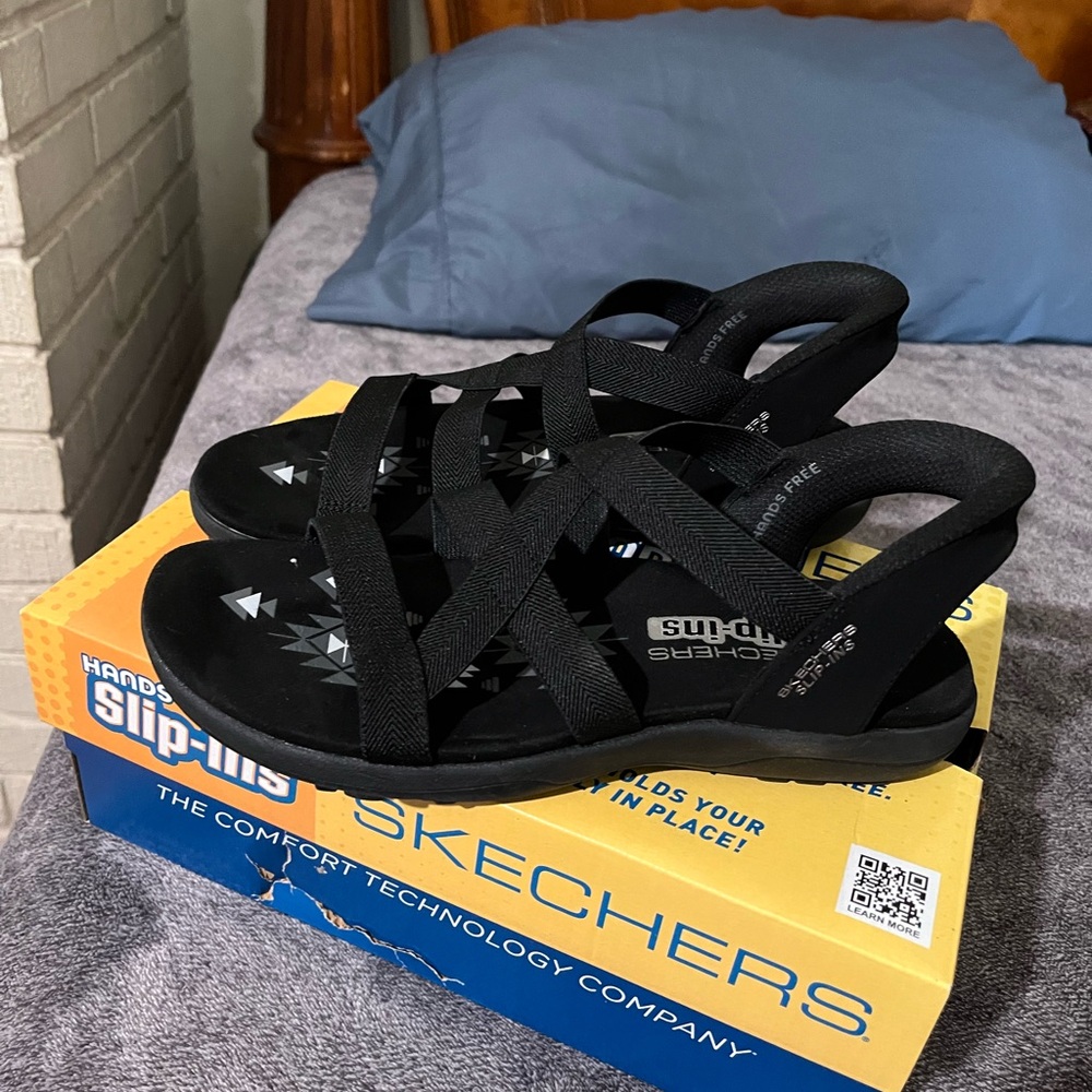 Skechers Black Slip-On Sandals